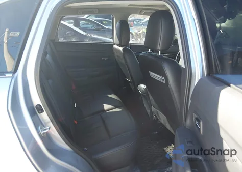 2016 Mitsubishi Outlander Sport 2.4 Sel z USA, uszkodzony, nr VIN JA4AR4AW4GZ056138